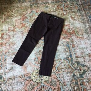 Women’s Banana Republic burgundy ankle pants.